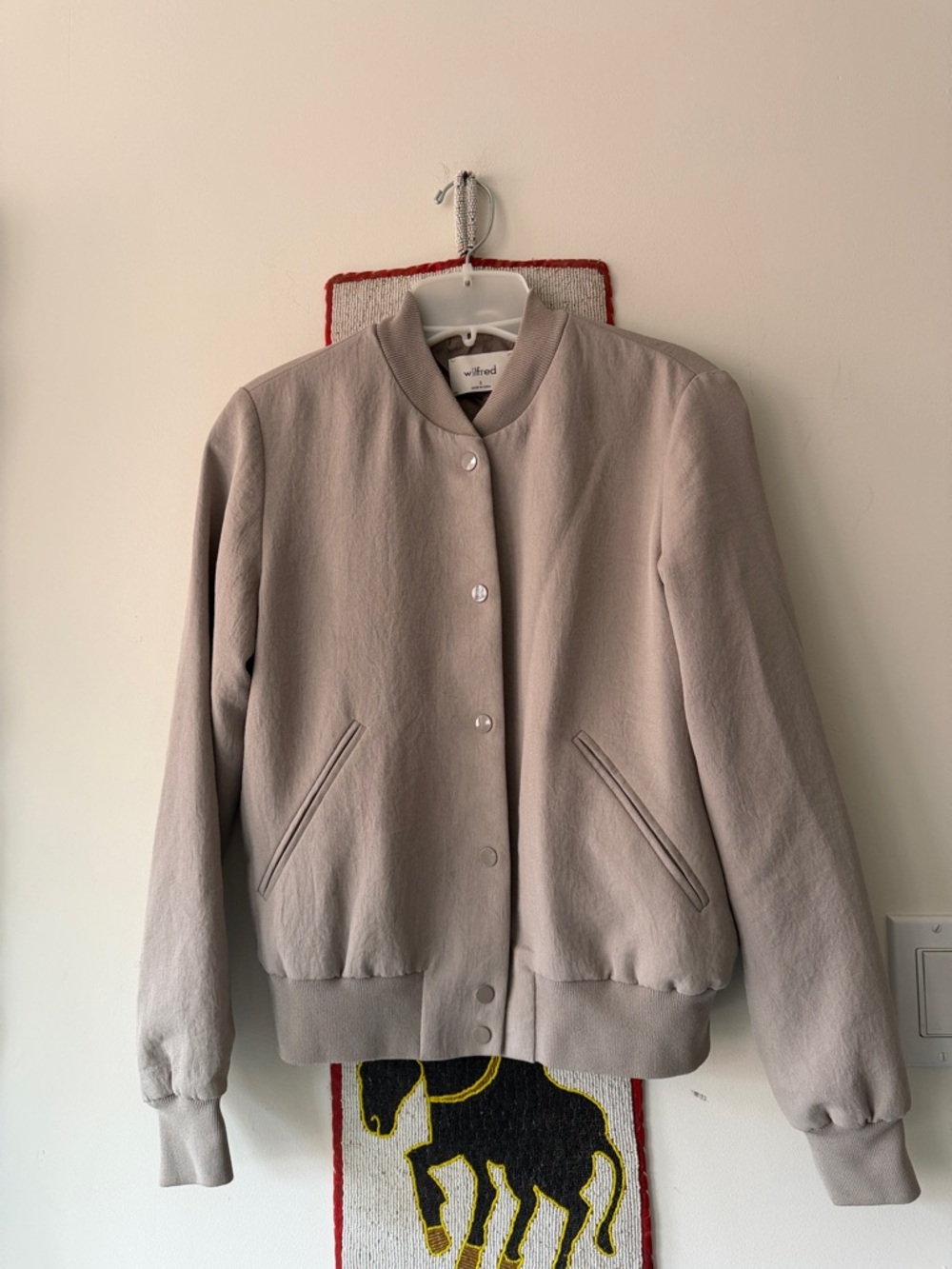 Beautiful “Wilfred” Woman’s lightweight satiny lined Jacket